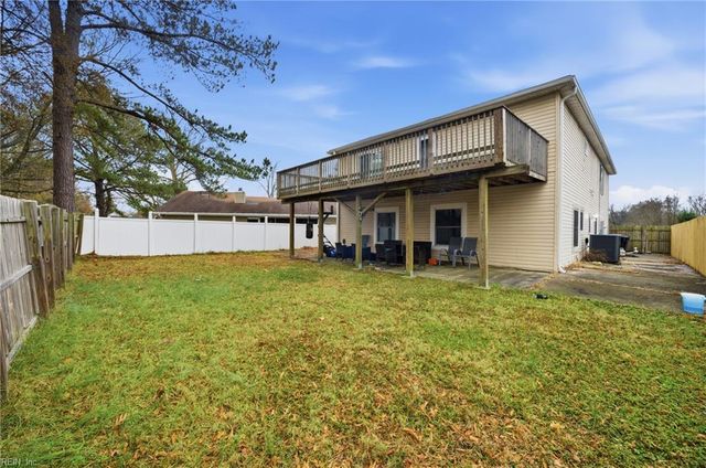 606 Orangewood DR, Virginia Beach, VA 23453