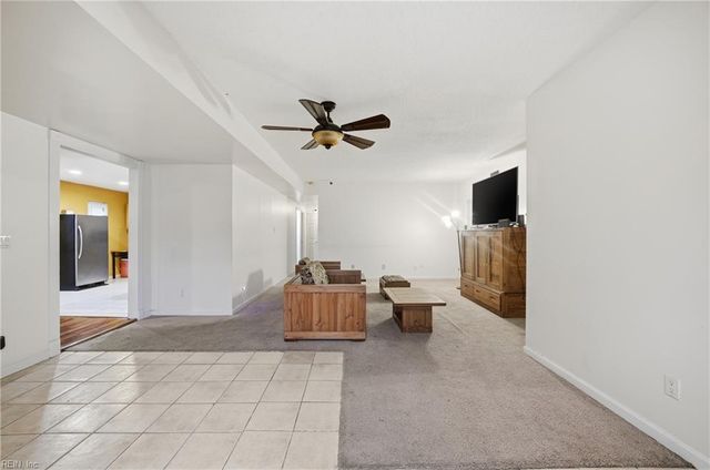 606 Orangewood DR, Virginia Beach, VA 23453