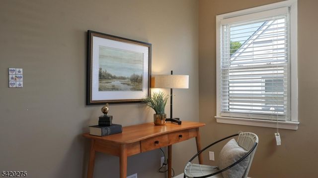 41 S 17Th St, Kenilworth Boro, NJ 07033