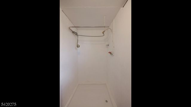 41 S 17Th St, Kenilworth Boro, NJ 07033