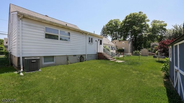41 S 17Th St, Kenilworth Boro, NJ 07033