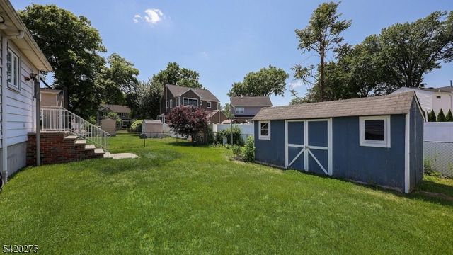 41 S 17Th St, Kenilworth Boro, NJ 07033