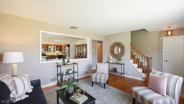 41 S 17Th St, Kenilworth Boro, NJ 07033