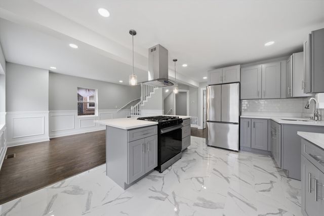 433 W 100TH Street, Chicago, IL 60628