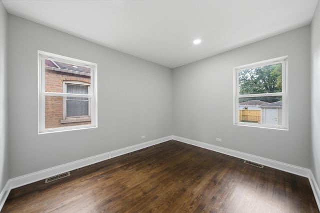 433 W 100TH Street, Chicago, IL 60628