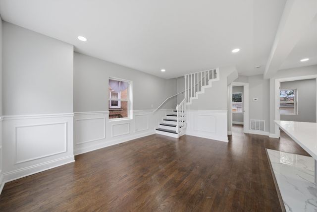 433 W 100TH Street, Chicago, IL 60628