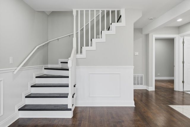 433 W 100TH Street, Chicago, IL 60628
