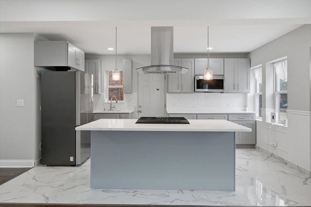 433 W 100TH Street, Chicago, IL 60628