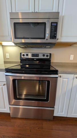 1539 W Addison Way 22, Muskegon, MI 49445