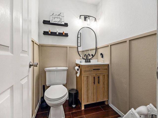 3 Thames Ct, Pueblo, CO 81005