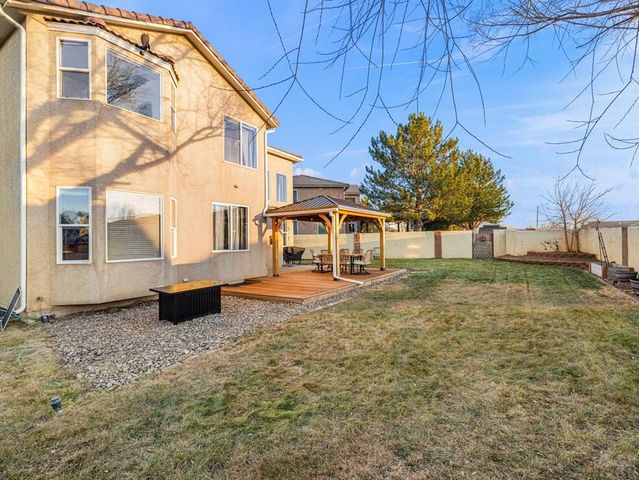 3 Thames Ct, Pueblo, CO 81005