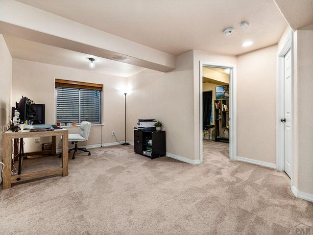 3 Thames Ct, Pueblo, CO 81005