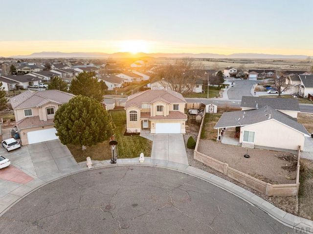 3 Thames Ct, Pueblo, CO 81005