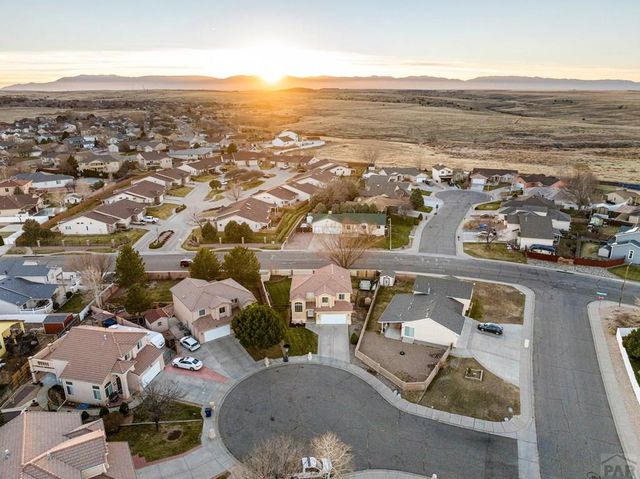 3 Thames Ct, Pueblo, CO 81005