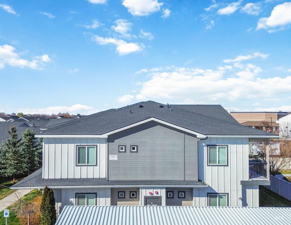 2985 N Meridian Rd, Meridian, ID 83646 photo 3