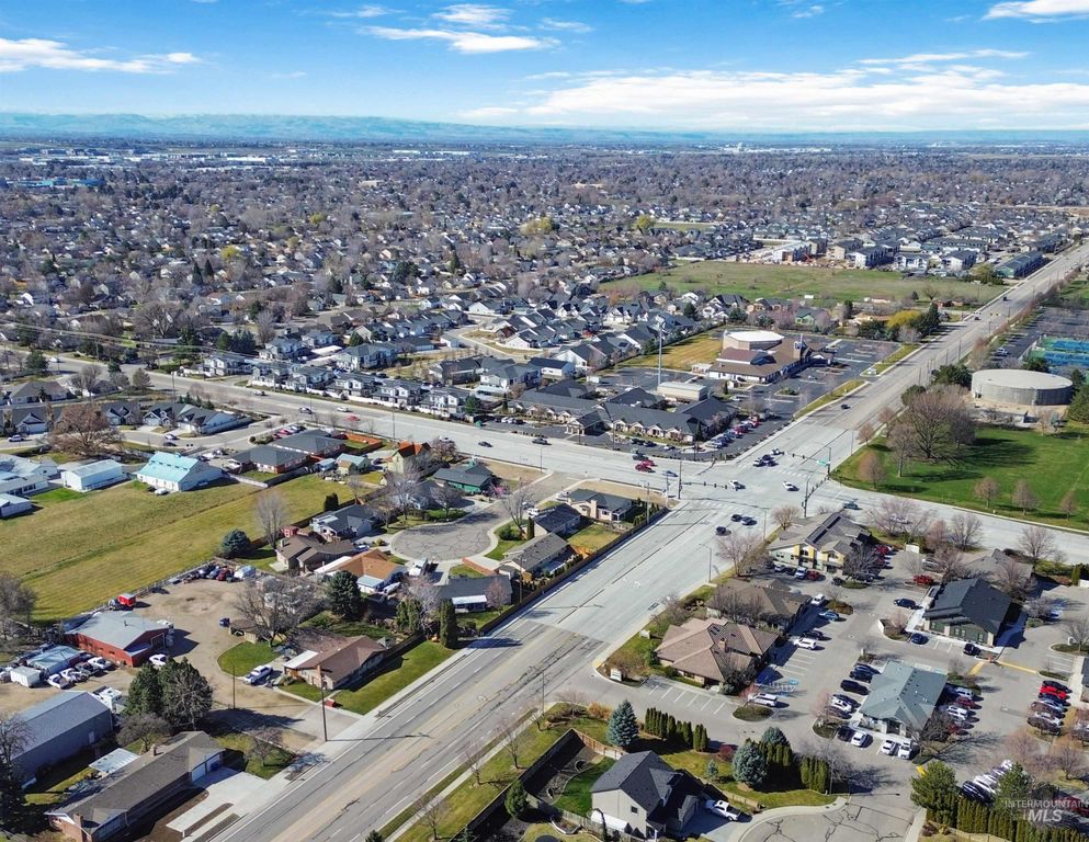2985 N Meridian Rd, Meridian, ID 83646 photo 9