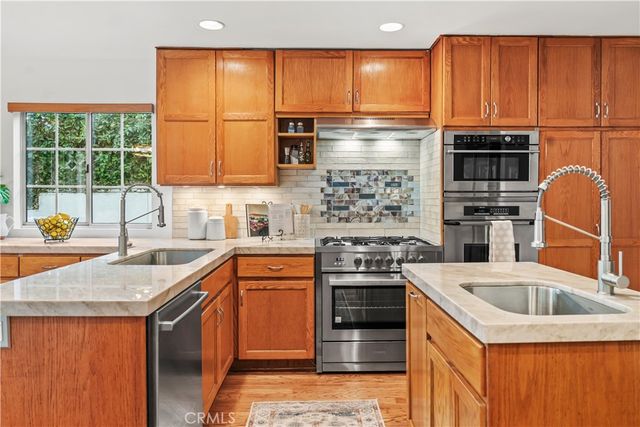 2002 Marshallfield, Redondo Beach, CA 90278