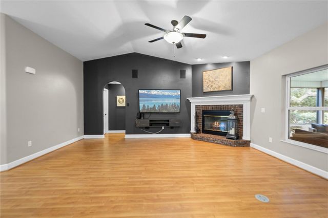 4244 BESSEMER ROAD, Brooksville, FL 34602