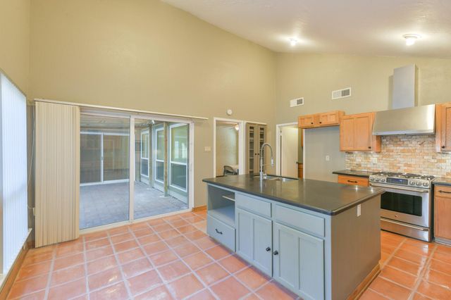 6103 Gallant Forest Drive, Houston, TX 77088