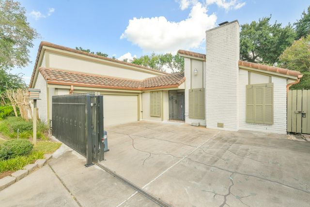 6103 Gallant Forest Drive, Houston, TX 77088