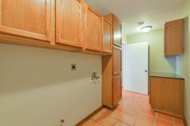 6103 Gallant Forest Drive, Houston, TX 77088
