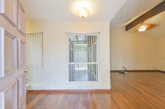 6103 Gallant Forest Drive, Houston, TX 77088
