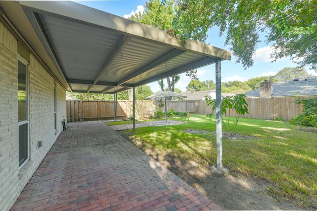 6103 Gallant Forest Drive, Houston, TX 77088