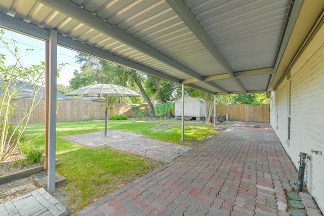 6103 Gallant Forest Drive, Houston, TX 77088