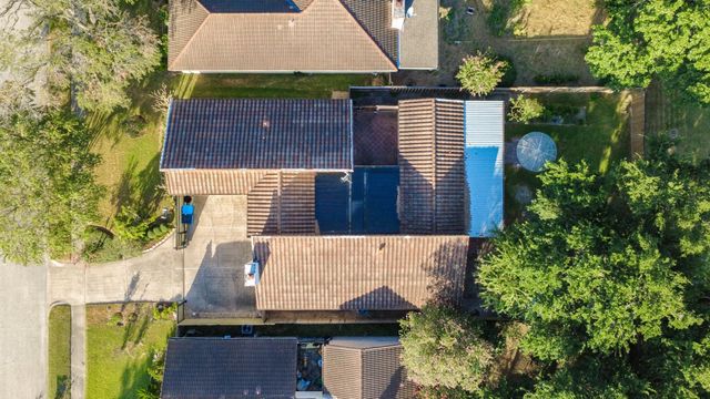 6103 Gallant Forest Drive, Houston, TX 77088