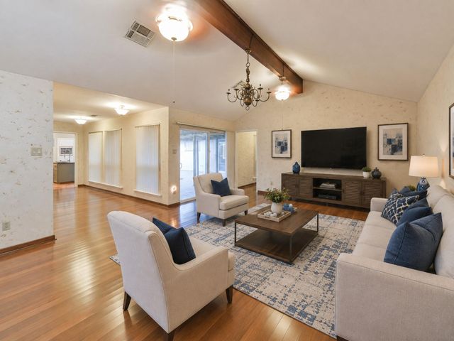 6103 Gallant Forest Drive, Houston, TX 77088