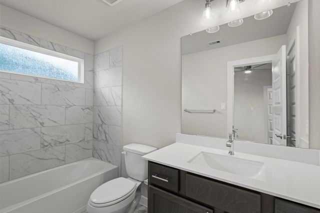 4514 Whisperwood Drive, Rosenberg, TX 77471