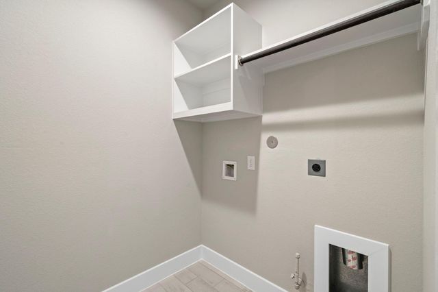 4514 Whisperwood Drive, Rosenberg, TX 77471