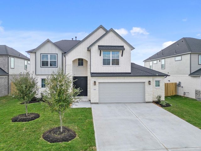 4514 Whisperwood Drive, Rosenberg, TX 77471