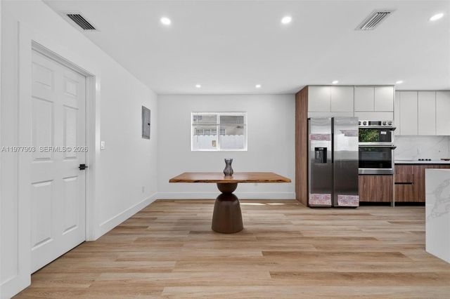 6621 Ficus Dr, Miramar, FL 33023