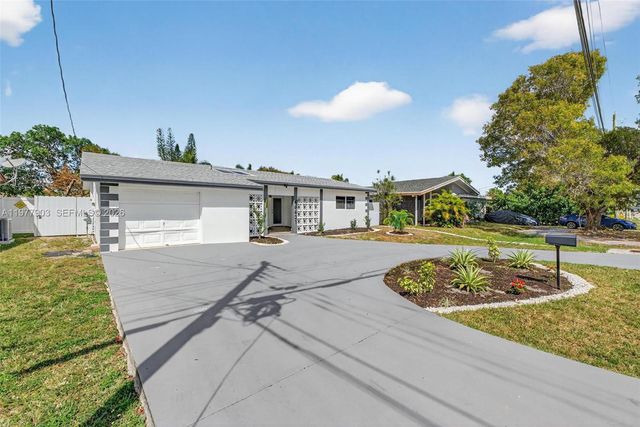 6621 Ficus Dr, Miramar, FL 33023