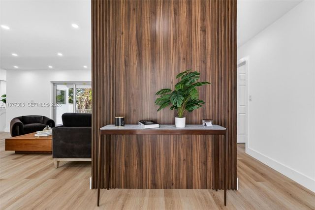 6621 Ficus Dr, Miramar, FL 33023