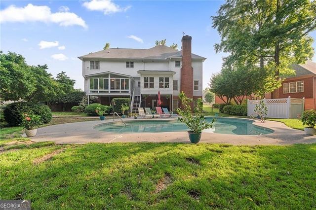 314 Savannah Place, Loganville, GA 30052