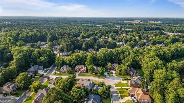 314 Savannah Place, Loganville, GA 30052