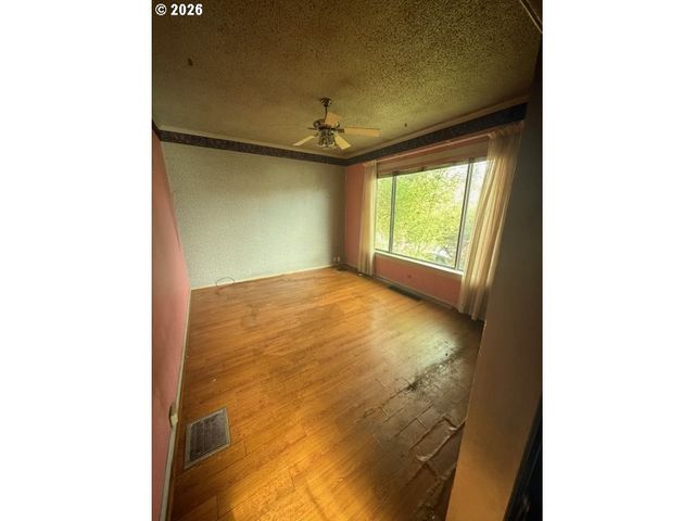4305 Ne 12TH Ave, Portland, OR 97211