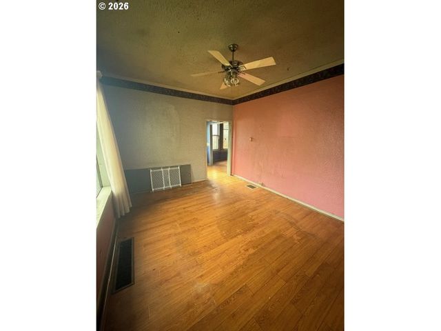 4305 Ne 12TH Ave, Portland, OR 97211