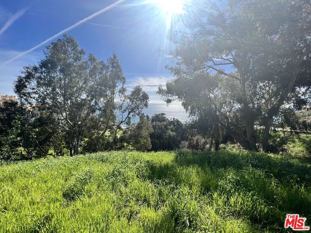 21500 Rambla Vista, Malibu, CA 90265