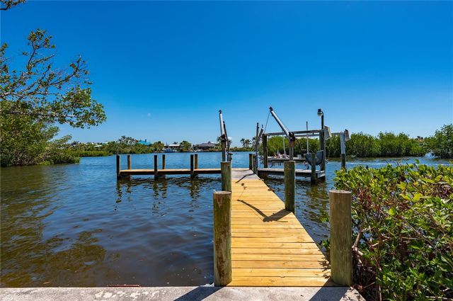 24139 JOLLY ROGER BOULEVARD, Punta Gorda, FL 33955
