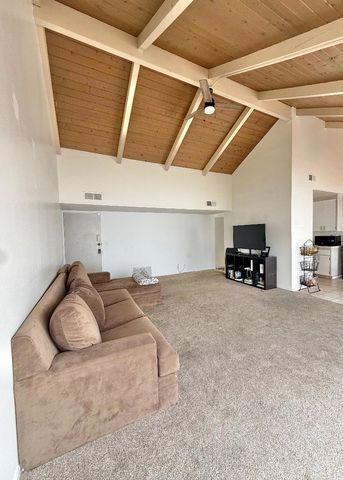 1506 Barcelona Circle, Salinas, CA 93906