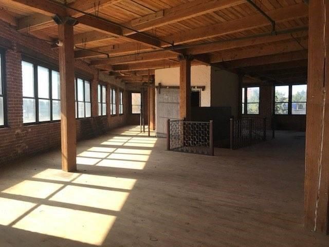 6100 Wilson Avenue, Kansas City, MO 64123