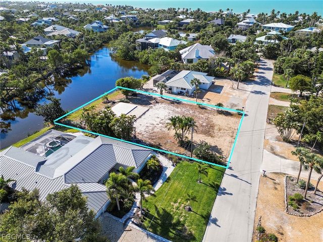 1016 Fish Crow RD, Sanibel, FL 33957