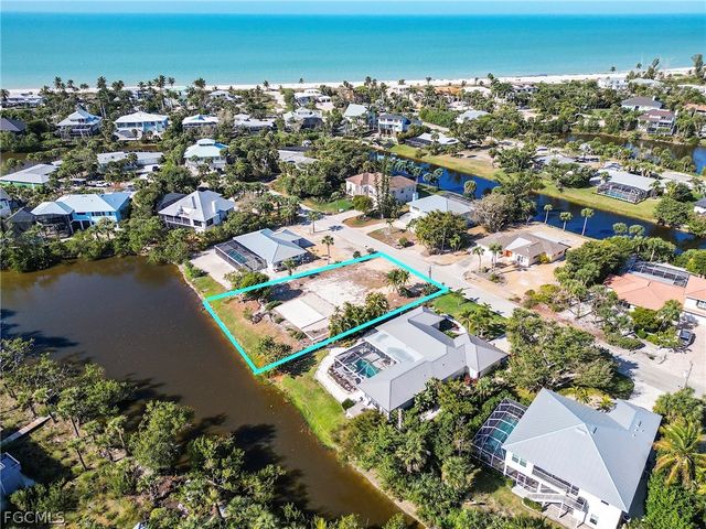 1016 Fish Crow RD, Sanibel, FL 33957