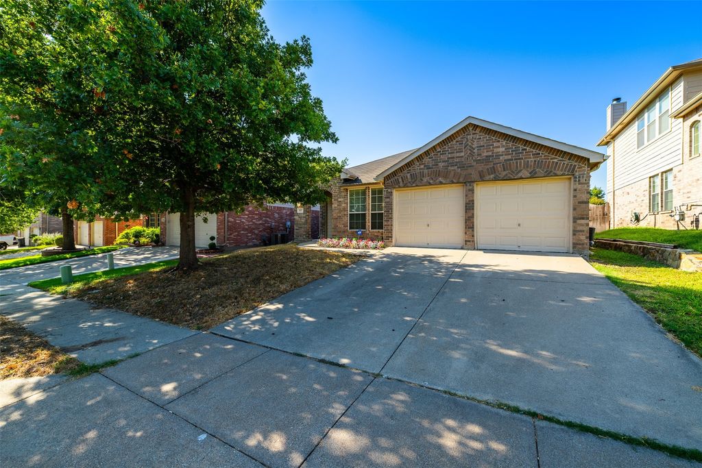 6025 Walleye Drive, Fort Worth, TX 76179 — photo 2
