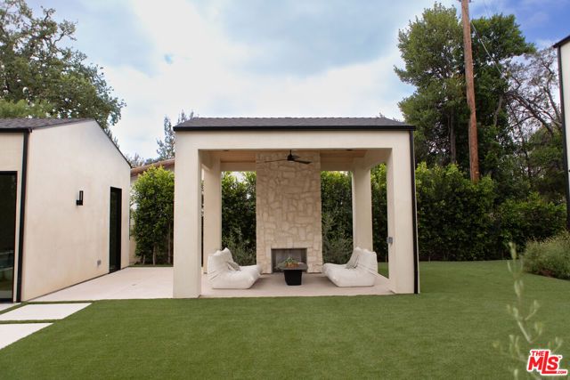 5064 Encino Avenue, Encino (los Angeles), CA 91316