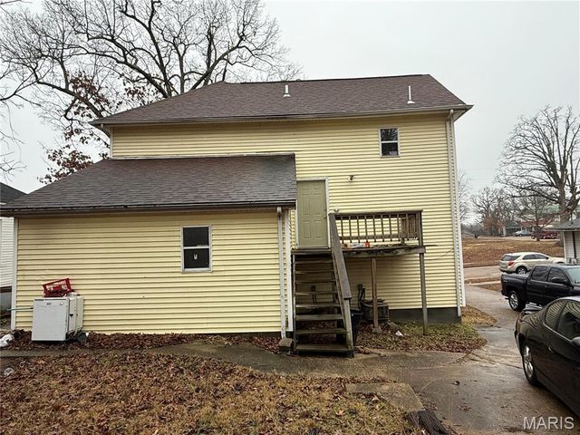 839 Poplar Street, Poplar Bluff, MO 63901