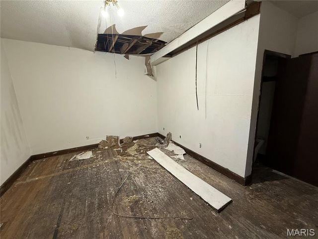 839 Poplar Street, Poplar Bluff, MO 63901